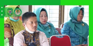 SOSIALISASI PENGELOLAAN SAMPAH PADA KEGIATAN PEMBERDAYAAN MASYARAKAT KELURAHAN SUNGAI RASAU