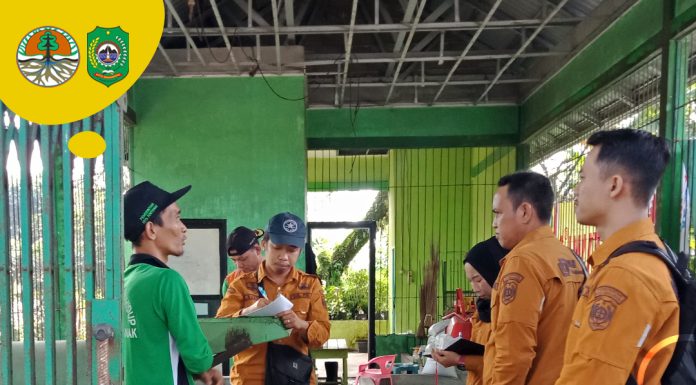 DLH KOTA SINGKAWANG LAKUKAN STUDI BANDING BUDIDAYA MAGOT UNTUK ATASI SOLUSI MASALAH SAMPAH
