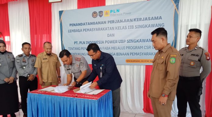 KABID PENGELOLAAN SAMPAH DAN LIMBAH B3 HADIRI PERESMIAN FASILITAS PRODUKSI BATAKO DAN PENANDATANGANAN KERJASAMA PEMANFAATAN FABA PLTU BENGKAYANG
